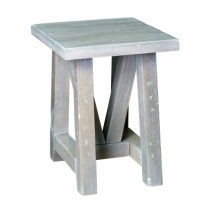 CCC-441 Olde Farmstead Chairside End Table 20"D x 19.25"L x 24"H; No bands