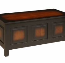 3 Panel Shaker Maple 42.5Lx19.25wx19h