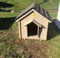 Deluxe A Dog House Medium $240