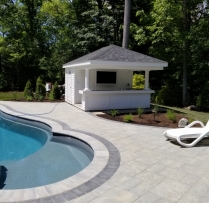 12x14 Siesta with vinyl siding with royal trim bar front