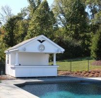12x12 Siesta with vinyl siding and royal trim bar front