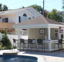 10x12 Siesta with T-1-11 Siding and royal trim on bar front