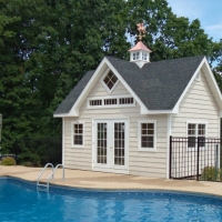 Grand Vic Poolhouse