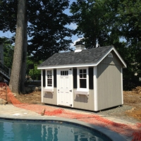 Traditional Poolhouse